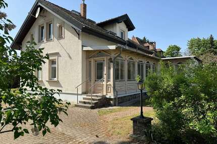 Haus zum Kaufen in Radebeul 620.000,00 € 160 m²