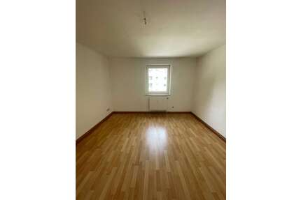 Wohnung zum Mieten in Amberg 396,17 € 51.45 m²