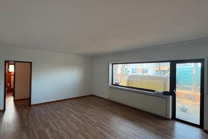 2 ZKB Terrasse Garten EG - 870,00&nbsp;EUR Kaltmiete, ca.&nbsp; 73,00&nbsp;m&sup2; in Ottweiler (PLZ: 66564)
