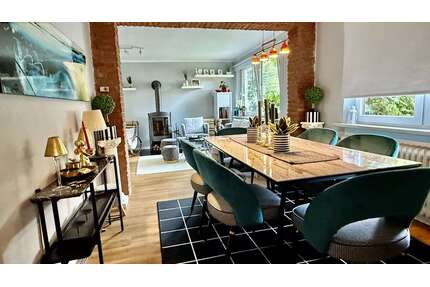 Haus zum Kaufen in Moorrege 599.000,00 € 242 m²