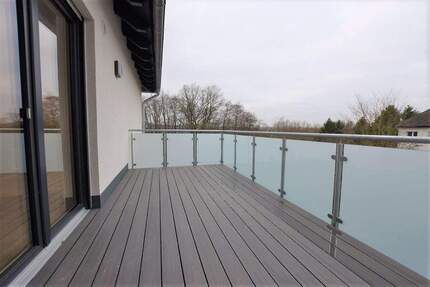 Moderne Neubauwohnung, Erdwärme, barrierearm, Aufzug, großer Balkon - Menden Lendringsen