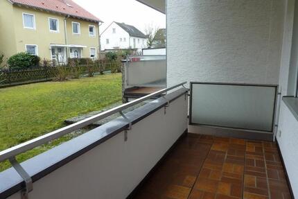 Top 2 Zimmer Wohnung mit Balkon *** neu renoviert *** - Gerbrunn