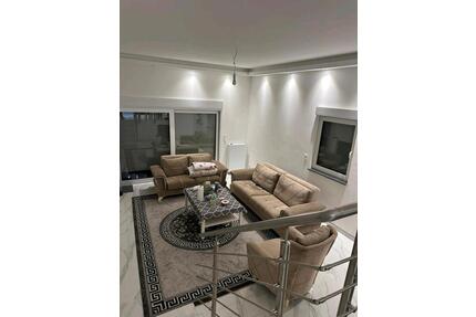 Einfamilienhaus mit Kamin, Garten, Einbauküche in Duisburg-Walsum