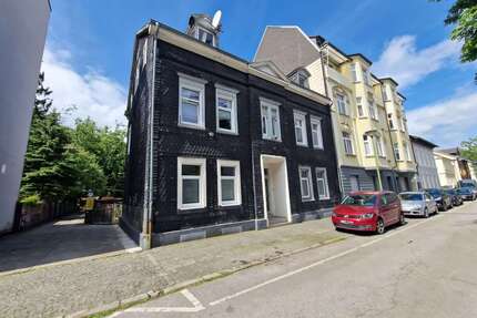 Haus zum Kaufen in Hagen 170.000,00 € 320 m²