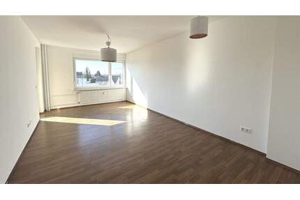 Urban. Hell. Lebenswert. - Charmante Eigentumswohnung im Herzen von Langenfeld