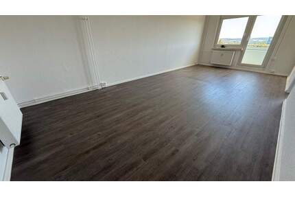 2 Monate kaltmietfrei - 8.OG mit Aufzug - Tageslichtküche - Südbalkon !!!1 - Chemnitz Kappel