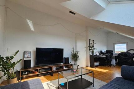 Bitte keine weiteren Anfragen Dachgeschosswohnung nahe Ingelheim - Ingelheim am Rhein