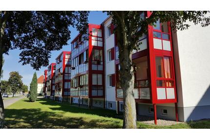 sanierte 3-Raumwohnung mit Balkon - Parchim