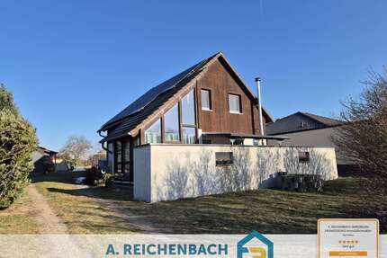 Haus zum Kaufen in Brösa 219.000,00 € 115 m²