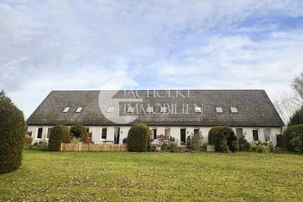 Vollvermietetes 7-Familienhaus mit Mietsteigerungspotenzial in ruhiger Lage von Uelzen-Riestedt - Uelzen / Riestedt