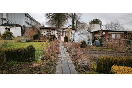 Kleingarten - 700,00&nbsp;EUR Kaltmiete, ca.&nbsp; 0,00&nbsp;m&sup2; in Zwickau (PLZ: 08058) Zwickau-Nord