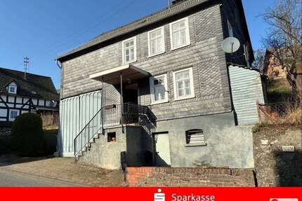 Haus zum Kaufen in Herdorf 49.000,00 € 94.93 m²