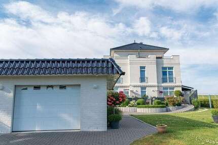 Haus zum Kaufen in Schönberg 1.555.900,00 € 400 m²