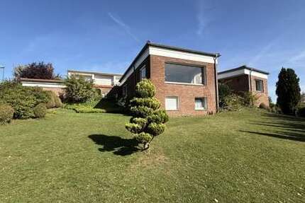Haus zum Kaufen in Sundern Langscheid 599.500,00 € 160 m² - Sundern / Langscheid