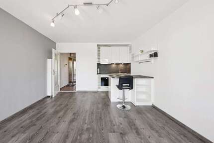 Wohnung zum Kaufen in Putzbrunn 185.000,00 € 33 m²