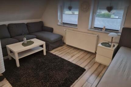 1-Zimmer Wohnung Teilmöbliert - 560,00&nbsp;EUR Kaltmiete, ca.&nbsp; 30,00&nbsp;m&sup2; in Lübeck (PLZ: 23554) Sankt Lorenz Nord