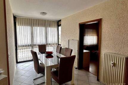 ** Gepflegte 3 Zimmer-Wohnung mit Balkon und Tiefgaragenstellplatz in zentraler Lage ** - Mannheim Rheinau