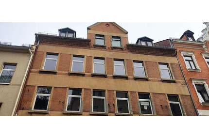 Haus zum Kaufen in Werdau 115.000,00 € 600 m²