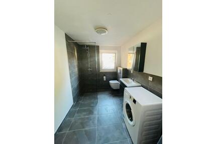 kompakte Doppelhaushälfte ohne Garten - Schweinfurt Bellevue