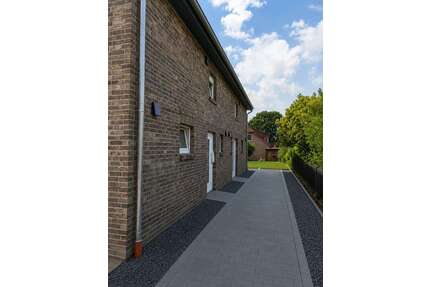 Haus zum Mieten in Selsingen 1.380,00 € 109 m²