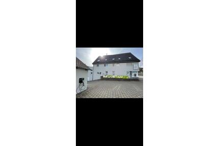 Mehrfamilienhaus mit 5 Wohneinheiten und 1 Gewerbeeinheit Horb - Horb am Neckar