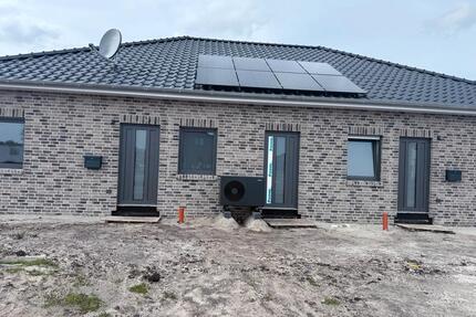 4-Zi.-Wohnung in Barßel (Doppelhaushälfte mit Carport)