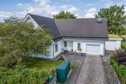 Ein Haus zum Ankommen - stilvoll wohnen im Grünen - Schmallenberg