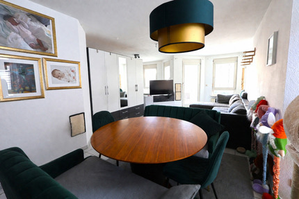 Fast wie ein eigenes Haus: 105 m² Maisonette mit 2 Balkonen & 2TG - Bönnigheim