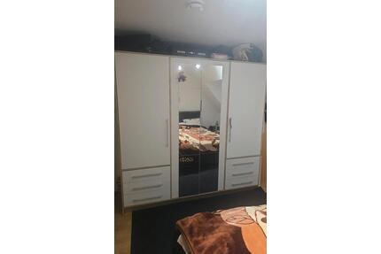 2 Zimmer Wohnung Ostring - 750,00&nbsp;EUR Kaltmiete, ca.&nbsp; 45,00&nbsp;m&sup2; in Kiel (PLZ: 24143) Gaarden-Ost