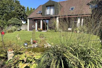 Haus zum Kaufen in Adelsried 749.000,00 € 230 m²