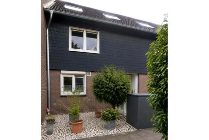 Seltene Gelegenheit!Reihenhaus in Leverkusen Schlebusch