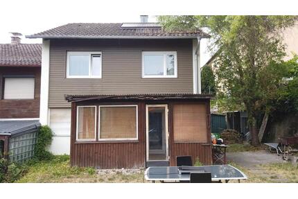 Großzügiges Familienhaus - 365.000,00&nbsp;EUR Kaufpreis, ca.&nbsp; 357,00&nbsp;m&sup2; in Nagold (PLZ: 72202)