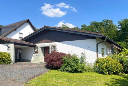 Einfamilienhaus mit wunderschönem Garten - Diez