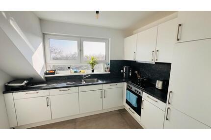 Tolle, helle 4-Zimmer-Wohnung - 1.350,00&nbsp;EUR Kaltmiete, ca.&nbsp; 104,00&nbsp;m&sup2; in Butzbach (PLZ: 35510)