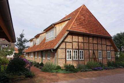 Wohnung zum Mieten in Wedemark 1.470,00 € 155 m²