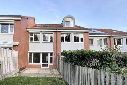 Ansprechendes Reihenmittelhaus in Deisternähe zu verkaufen! - Springe