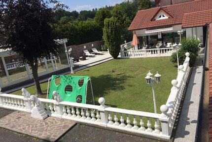 Mediterraner Wohntraum mit Wellness-Oase in Hadamar 65589