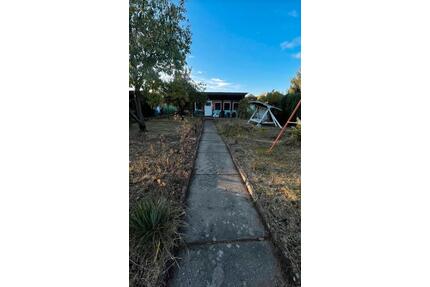 Garten dringend abzugeben - 400,00&nbsp;EUR Kaltmiete, ca.&nbsp; 0,00&nbsp;m&sup2; in Calau (PLZ: 03205)