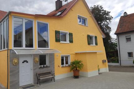 Provisionsfrei Zweifamilienhaus in Jestetten