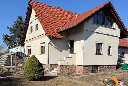 Großzügiges Familienhaus mit freiem Ausblick - Wettin-Löbejün Brachwitz