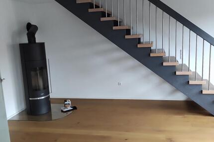 3-Zimmer-Maisonette-Wohnung in 94369 Rain zu vermieten!