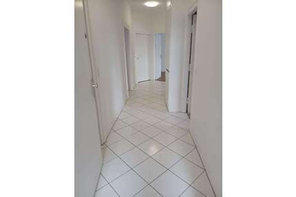 Wohnung zum Mieten in Frankfurt 2.200,00 € 120 m²