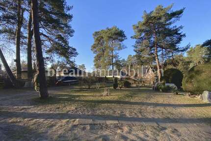 Grundstück zu verkaufen in Potsdam 395.000,00 € 737 m²