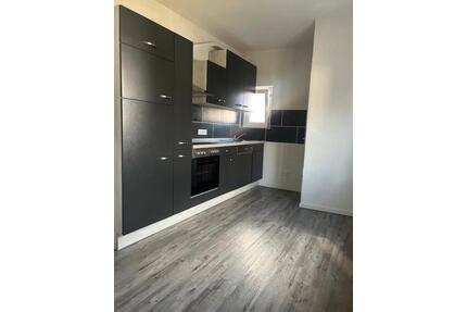 Helle 3-Zimmer-Wohnung mit Einbauküche & Keller in Eislingen nord - Göppingen Bruckwasen