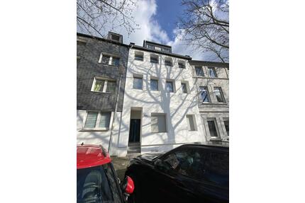 Wohnung zu vermieten- Nach Sanierung - Mülheim an der Ruhr