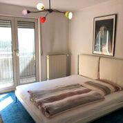 Wiesbd, zentr., Wohnung 2 Zi., 2 Balkone, Badewanne,ca 69 qm verk - Wiesbaden Bierstadt