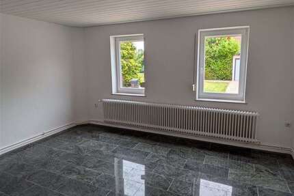 Wohnung zum Kaufen in Sande , Kreis Friesl 124.000,00 € 74.3 m²