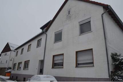 Provisionsfreie Großzügige 4Zimmer Wohnung in Grävenwiesbach ab sofort zu vermieten