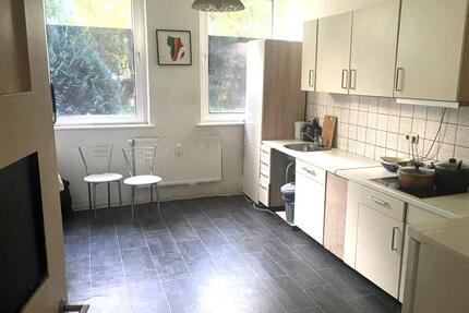 Große 5-Zimmer-Wohnung im Erdgeschoss mit Küche Garten - Rethem (Aller)