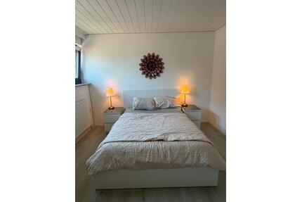 Möbilierte 5-Zimmer-Wohnung mit Balkon Leinfelden - Leinfelden-Echterdingen